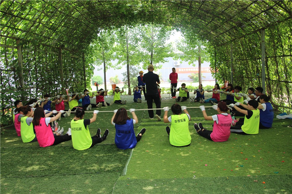 [延慶快樂假日大酒店]+戰(zhàn)狼特訓(xùn)一日活動